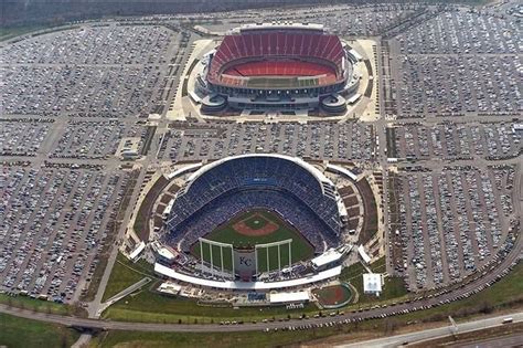 Et on fox/nfl network (thursday night football). Kansas City Chiefs & Royals Stadium's from the sky ...