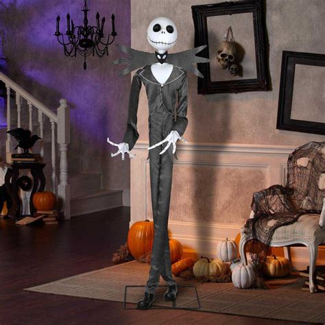 Home Depot Is Selling Life Size Jack And Sally Figures That I Must Have