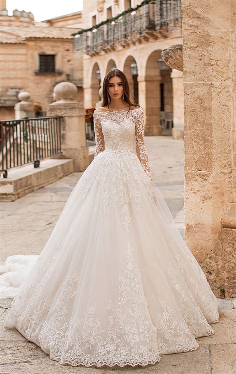 Свадебное платье Naviblue Bridal Jayse 17342 Купить свадебное платье