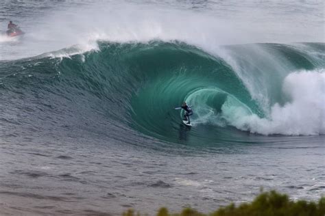 Video Conquering Waves At Cape Fear Off Botany Bay St George