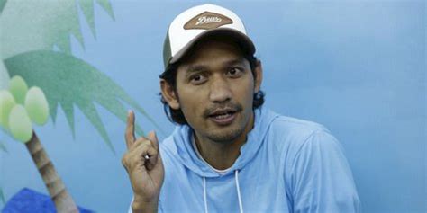 Ade maya mengungkapkan, dirinya dan ibnu jamil kali ini sepakat bercerai karena permasalahan di antara keduanya yang sudah tidak bisa dipaksakan untuk berdamai. Ibnu Jamil dan Ade Maya Resmi Bercerai Setelah 12 Tahun ...