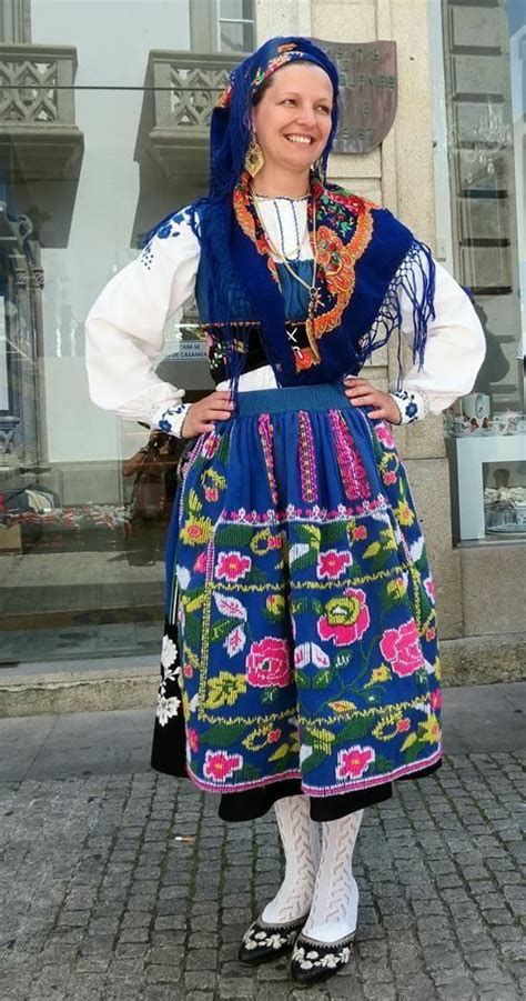 Portugal Traditional Outfits Traditional Dresses National Dress