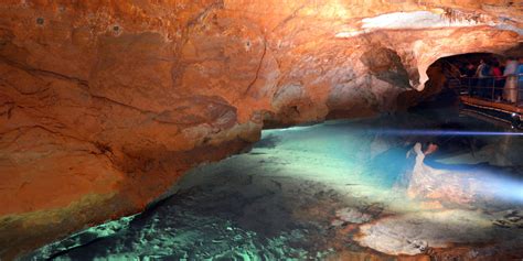 2 Day Blue Mountains And Jenolan Caves Tour Greyhound Australia