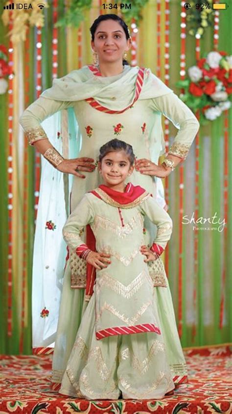 Pin By Karen Kaur Sandhu On Suit Lovers Mother Daughter Matching Outfits Mom Daughter Outfits