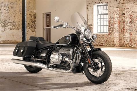 Bmw R18 Classic 2024 Images And Wallpapers R18 Classic 2024 Color Photos
