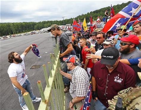 Some Americans Refuse To Give Up On Confederate Flag