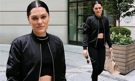 Jessie J Flaunts Her Toned Tummy In Tiny Top As She Steps Out In New York