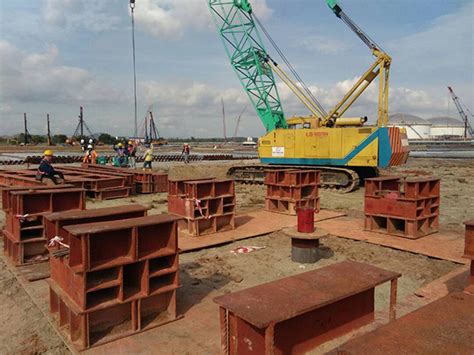 .independent storage terminal, pengerang independent terminals sdn bhd (pitsb) in pengerang, johor in southern malaysia. Piling Works - Peck Chew Piling (M) Sdn Bhd