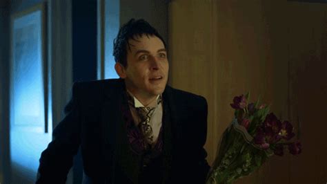 Oswald Cobblepot Smile  By Gotham Find And Share On Giphy