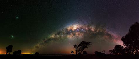 High Resolution Image Of Milky Way Setting Over Herron
