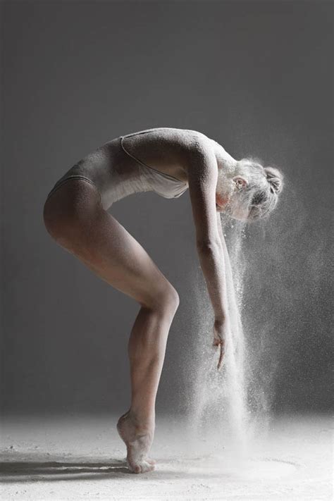 Stunning Dancer Portrait Reveal The Elegance Of Bodily Movements
