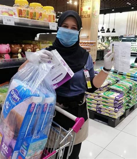 It can be anything from buying gifts for your loved. AEON Malaysia Now Has Personal Shoppers To Help You Buy ...