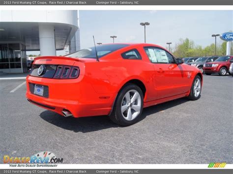 Race Red 2013 Ford Mustang Gt Coupe Photo 3