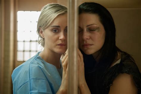 oitnb is right about one thing women s prison guards should meddle more in inmates love lives