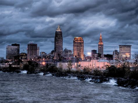 Cleveland Skyline At Dusk From Edgewater Park By At Lands End Photography