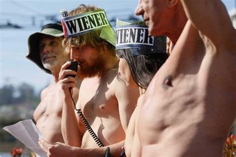 Nude Protesters Gather In Sf To Decry Nudity Ban San Francisco Chroni