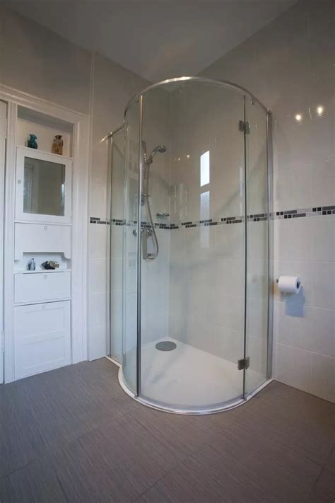 Walk In Showers And Easy Access Showers For The Elderly Bmas