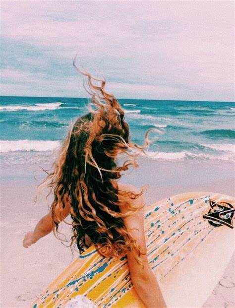 Lorettaheras 🌊 Surfer Girl Beach Aesthetic Summer Vibes