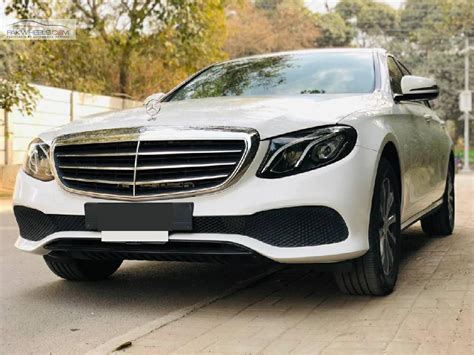 The w210 e class was launched in 1995 and was developed more for the luxury market. Mercedes Benz E Class E200 2017 for sale in Lahore | PakWheels