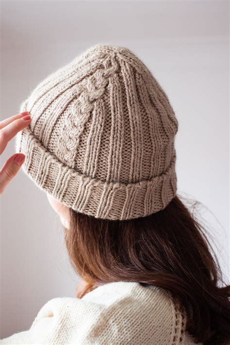 the Muasdale Hat | simple chunky hat knitting pattern