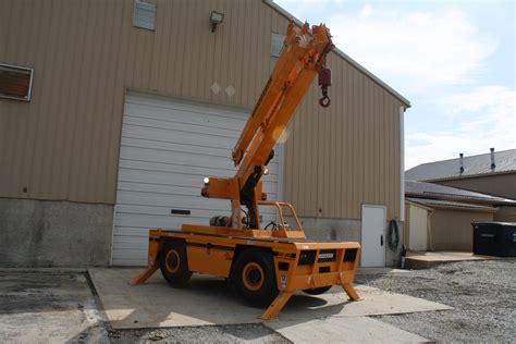 Key Equipment Sales And Rentals Inc Broderson Ic 80 Carry Deck Crane