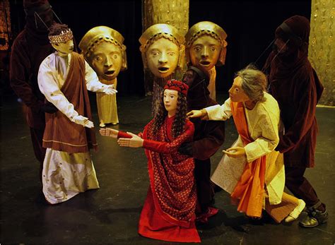 Medea Theater Review The New York Times