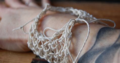 Enhabiten Knit String