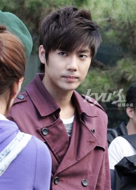 Kim kyu jong is a south korean singer and actor who began his career as a member of the boy band ss501. Kim kyu jong girlfriend. 10/27 news Kim KyuJong "No ...