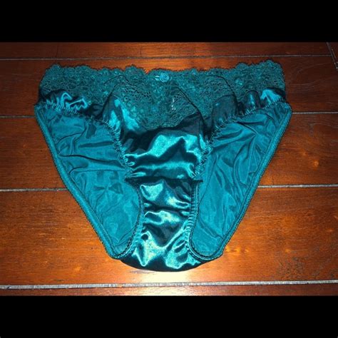 Satin Pantiesoff 77tr