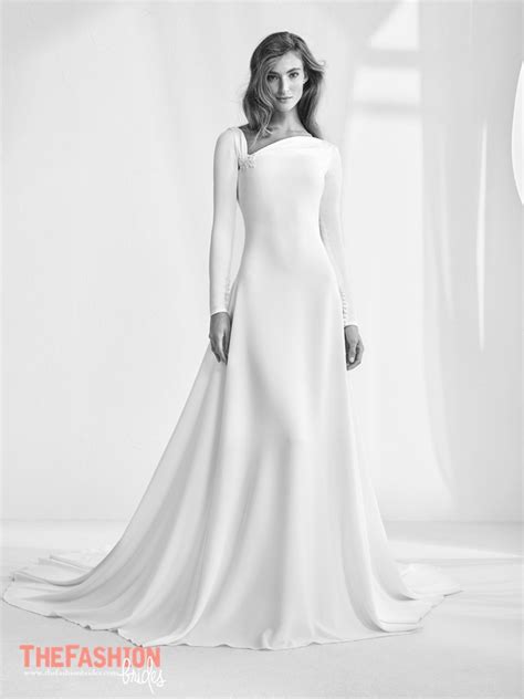 Atelier Pronovias 2018 Spring Bridal Collection The Fashionbrides