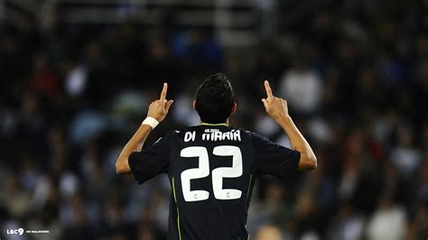 For me is to much, and 2 out of 3 are a little out of place. 50+ Di Maria PSG Wallpaper on WallpaperSafari