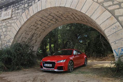 2017 Audi Tt Rs First Drive Pictures Performance Specs Digital Trends