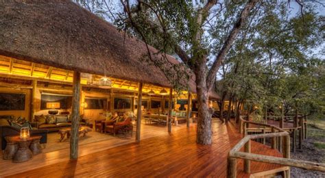 Luxury Safaris Botswana Moremi Game Reserve Flagstone Travel