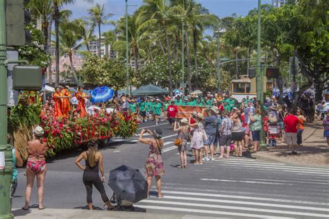 Parade To Close Ala Moana Waikiki Roads Saturday Morning Honolulu