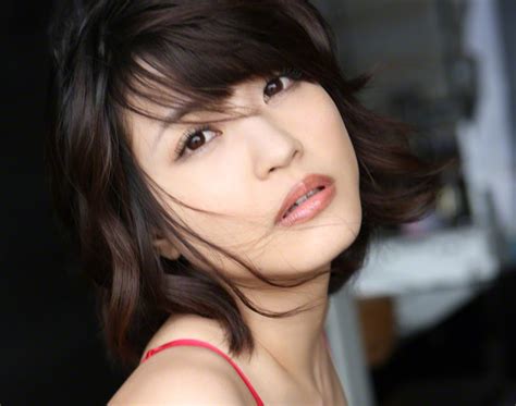 岸明日香 Kishi Asuka Red Lingerie Photos Hot Sexy Beautyclub