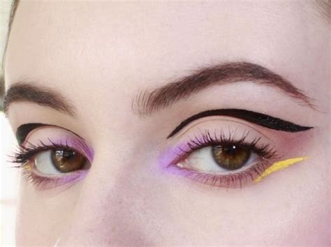 5 Tips On How To Apply Graphic Eyeliner And Graphic Eyeliner Designs Perfectly Crazyforus