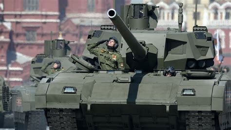 Nouvelles Armes La Russie Montre Ses Muscles Avec Sa Parade Sur La