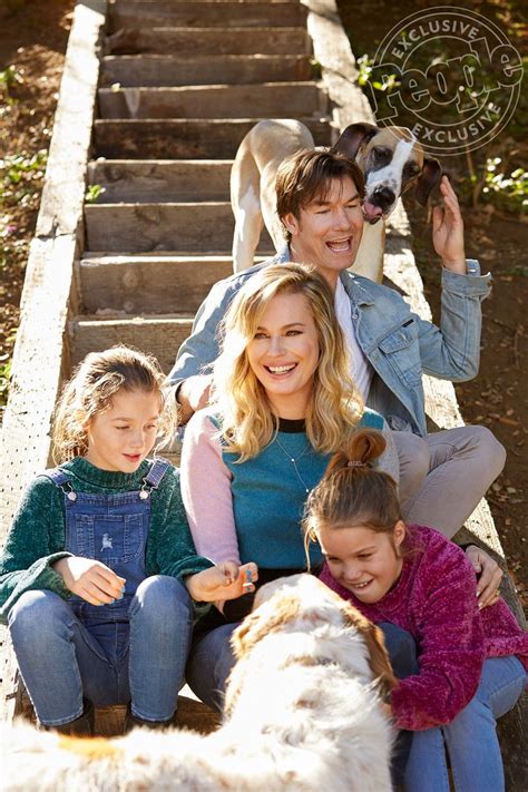 Rebecca Romijn And Jerry Oconnell Star In Adorable Adoption Psa With Their Six Sweet Pups — People