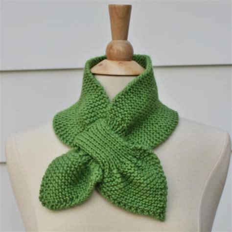 Keyhole Scarf Knitting Pattern Knit Ascot Scarf Pattern Etsy