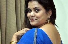 aunty minu hot kurian actress saree indian blouse masala meenu malayali kuriyan bangladeshi mallu kurien collection backless back