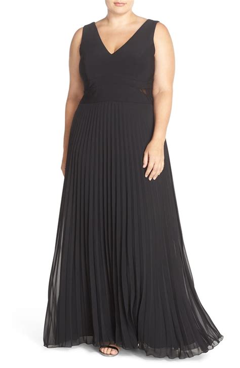 Xscape Jersey And Pleat Chiffon V Neck Gown Plus Size Nordstrom