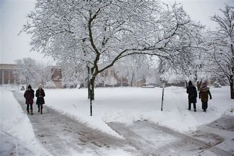 Gallery Campus Community Enjoys Rare Snow Day At Syracuse University