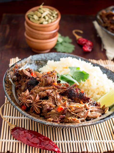 I developed this slow cooker version of this delicious rendang because i wanted it to be more doable and easier to make for everybody, compared to the laborious traditional. Slow Cooker Beef Rendang Curry - Healthy World Cuisine
