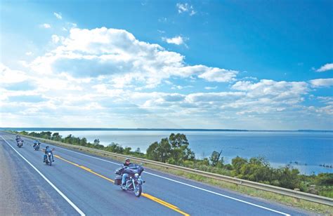 Discover The Beauty Of Arkansas Great River Road Scenic Drive Along