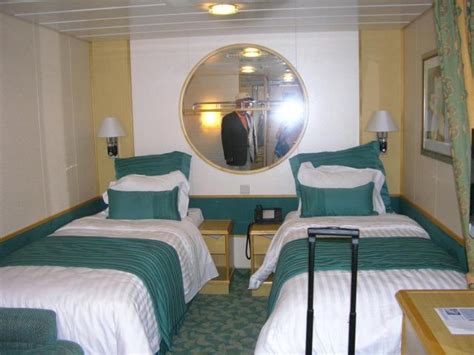 Maybe you would like to learn more about one of these? Freedom of the Seas Inside Cabin.jpg Hi-Res 720p HD