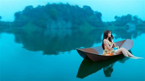 Boat Water Women Island Brunette Hd Wallpapers Desktop And Mobile