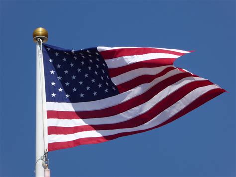 무료 이미지 화이트 바람 빨간 깃발 미국 국기 푸른 별과 줄무늬 문 설레다 2048x1536