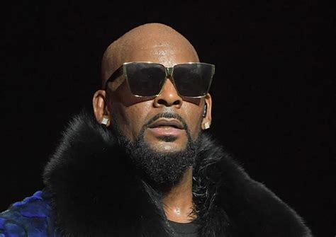 R Kelly Allegedly Kept Women For His “cult” Kpwr Fm