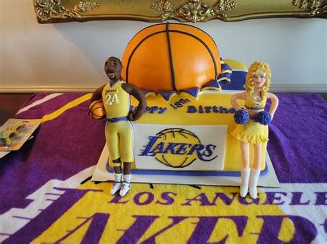 La Lakers Basketball Cake Cake By Peggy Cakesdecor