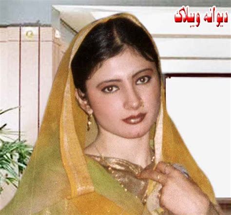Nazia Iqbal Is A Popular Pakistani Pashto Singer Nazia Iqbal Wallpapers World Entertainment